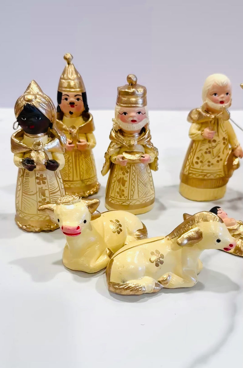 Mexico Nativity (medium) Cream